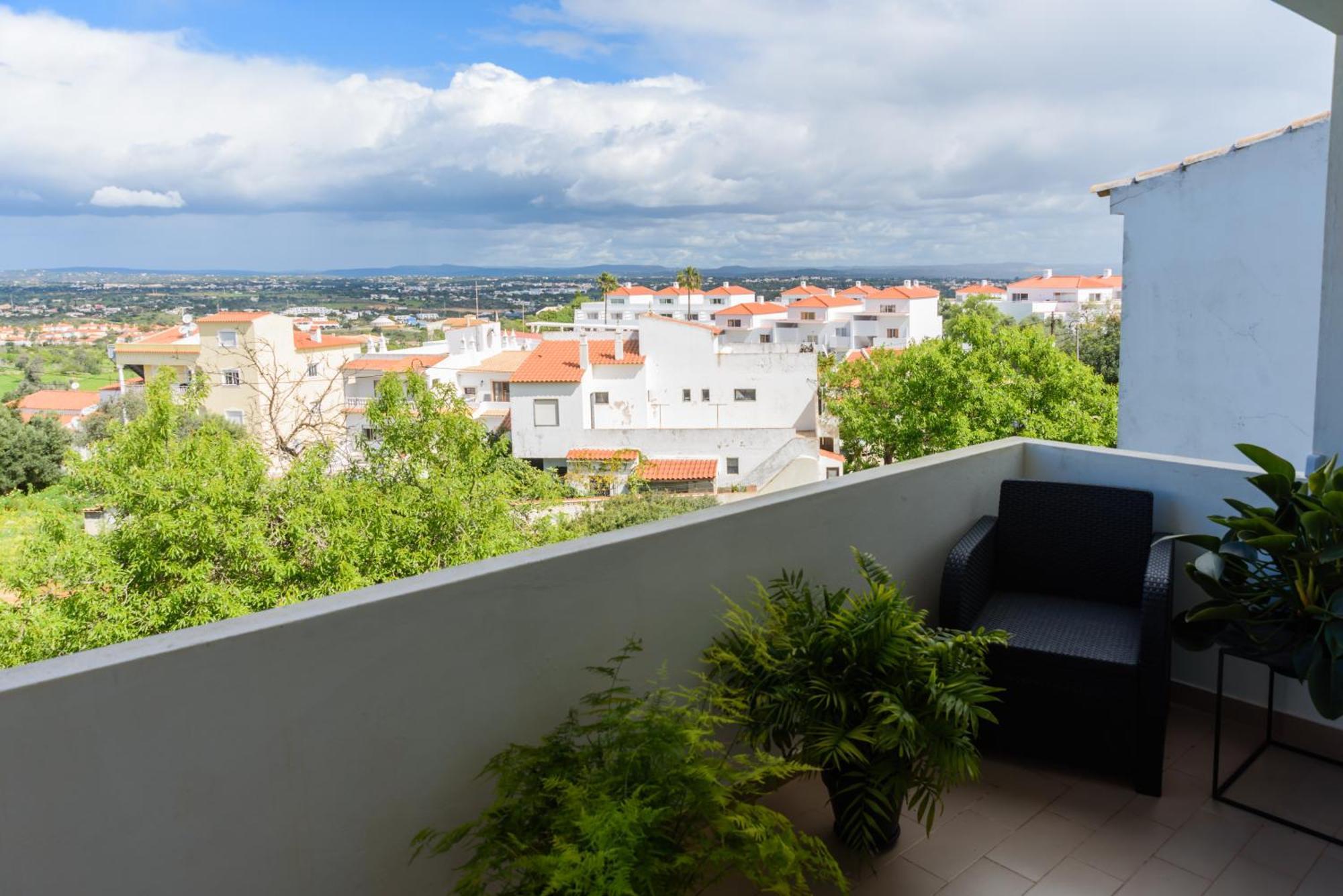 Hillside Studio With Sea View & Fibre Internet Албуфейра Екстериор снимка