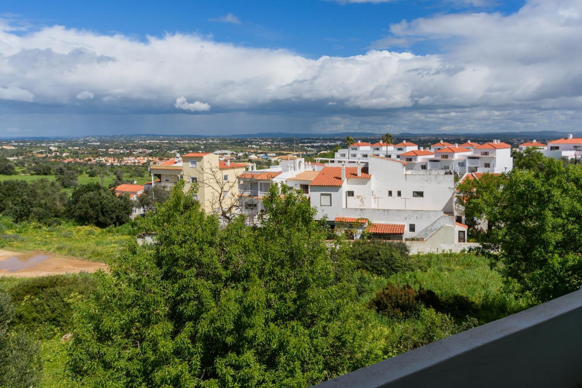 Hillside Studio With Sea View & Fibre Internet Албуфейра Екстериор снимка